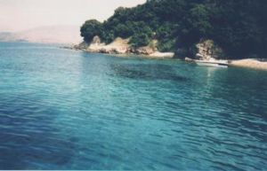 img1.jpg - Ipsos auf Korfu - Tauchziel: Das schönste, klare Wasser, was man sich vorstellen kann, habe ich bisher vor der Insel Korfu gefunden